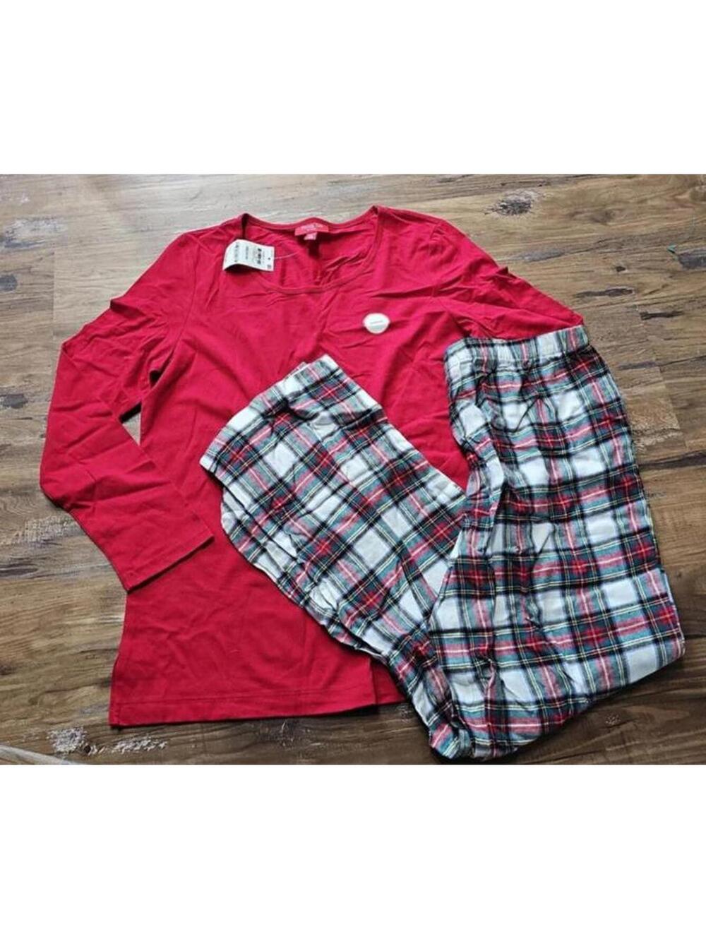 Designer Women Medium clothes Plaid pajamas macys plaid red